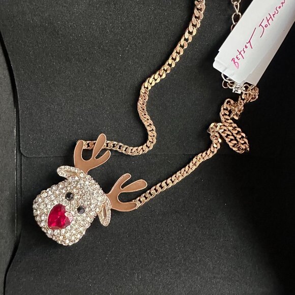 NWT Betsey Johnson  Reindeer Pendant Necklace - Picture 2 of 2